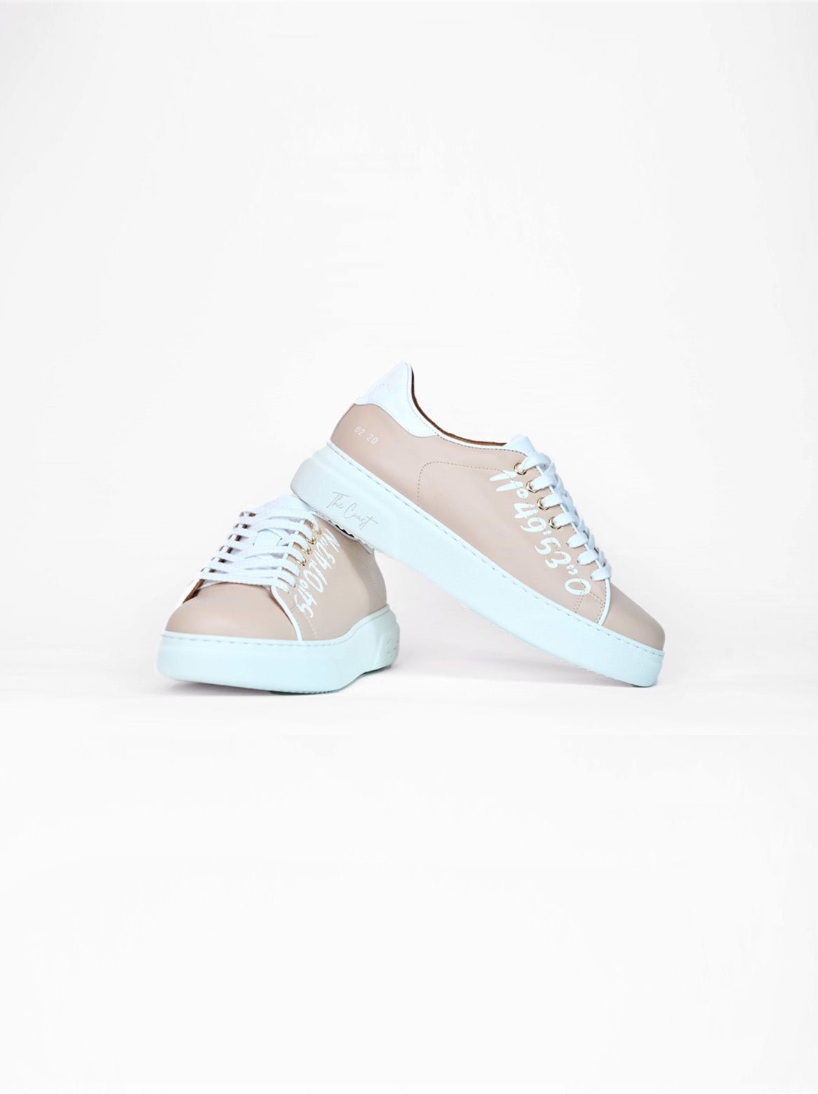 Petra Sneaker mit Koordinaten in Nude