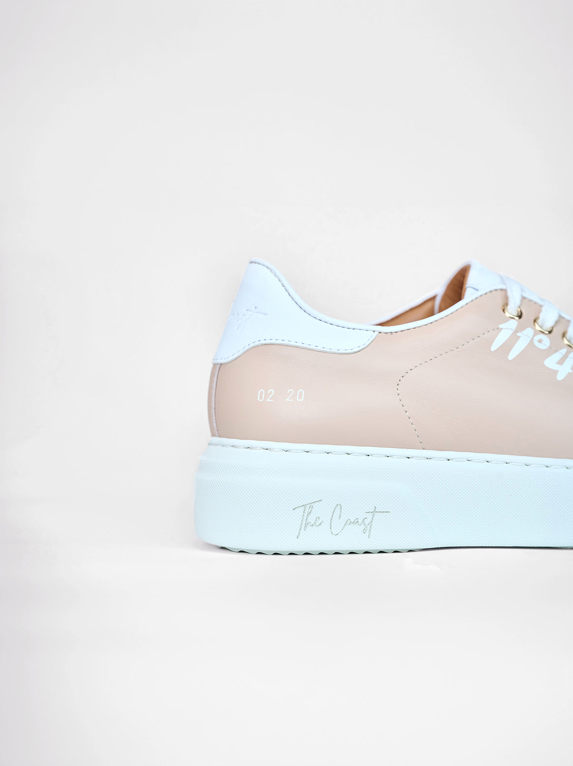 Petra Sneaker mit Koordinaten in Nude